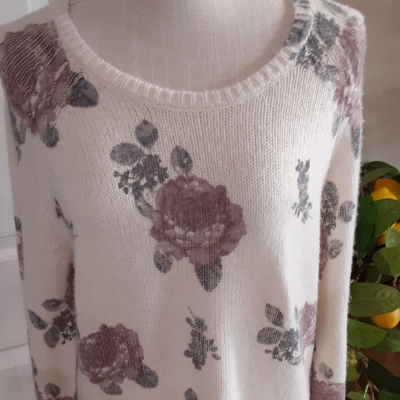 NWT, Lucky Brand, Los Angeles, Cotton Blend, Floral Pullover, Size Large - Picture 6 of 9